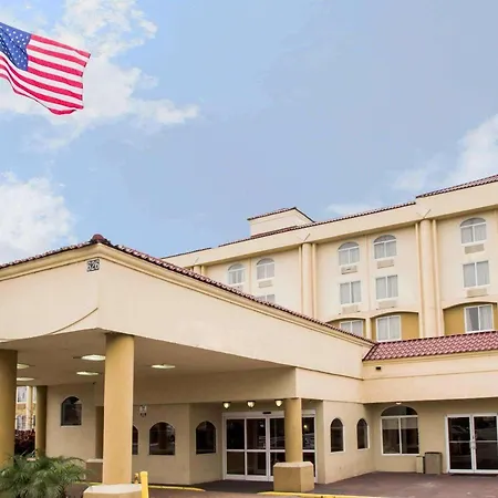 Quality Inn & Suites Winter Park Village Area